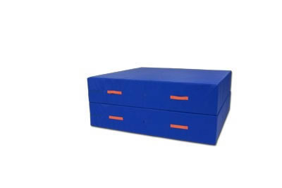 MATERASSO CM.200X200X20 D 16 RIPIEGHEVOLE Sport Italia